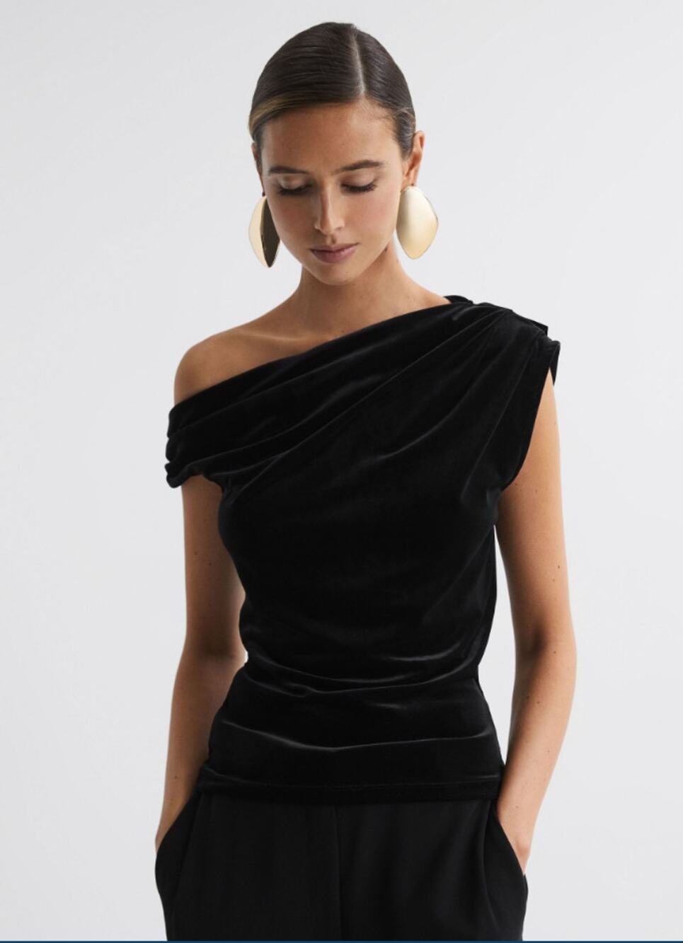 REISS Mia Midnight Velvet Off-Shoulder Top Black NWT M